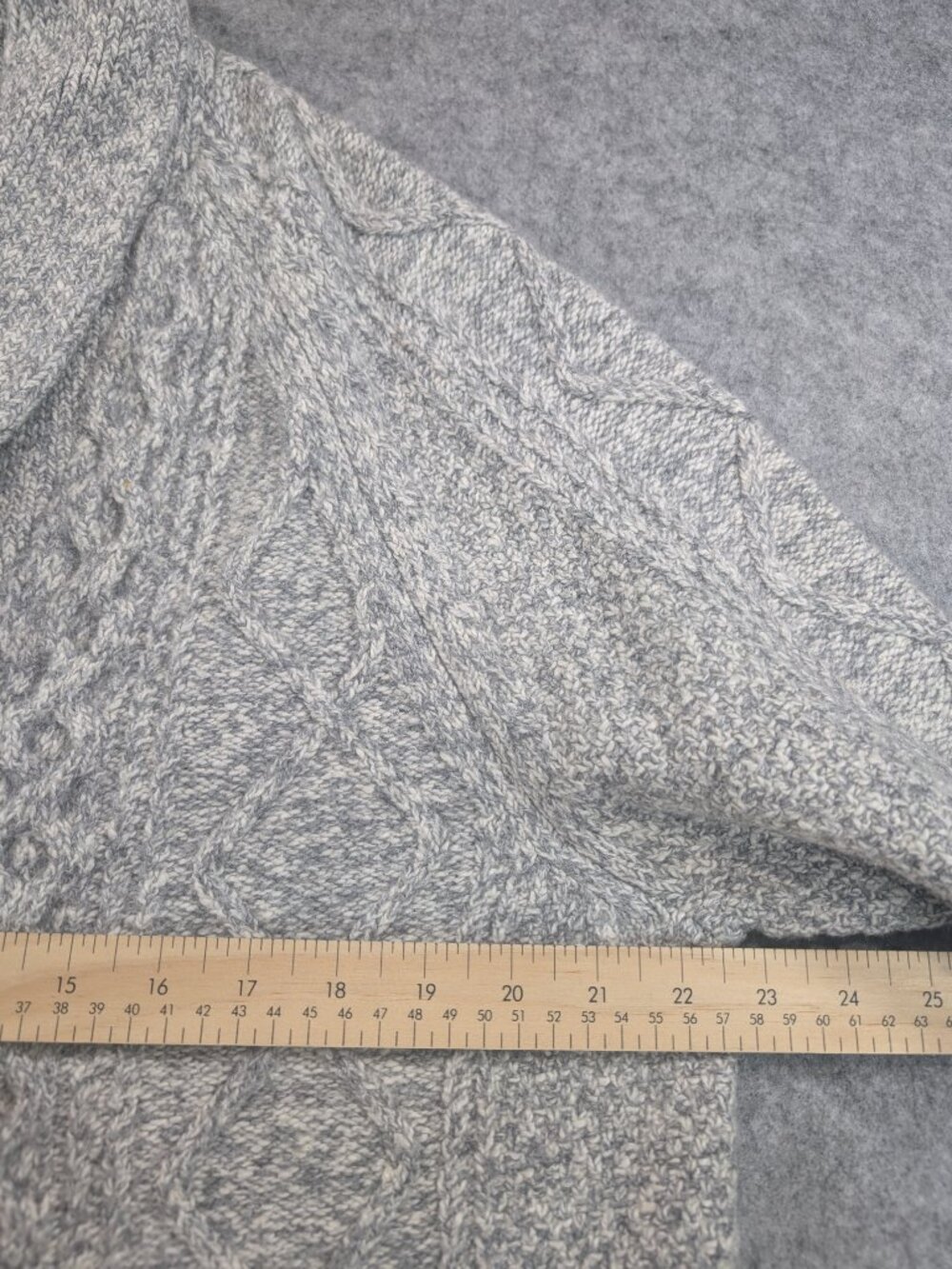 Wind River Heritage Men's Cable Knit Shawl Collar Cardigan Sweater Large - Picture 11 of 14